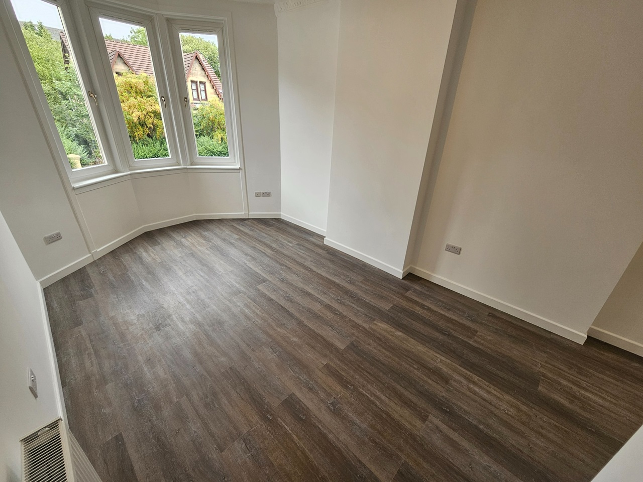 Additional image 2 of 2 Bed Flat, Tollcross Road, G31, N1 7GU