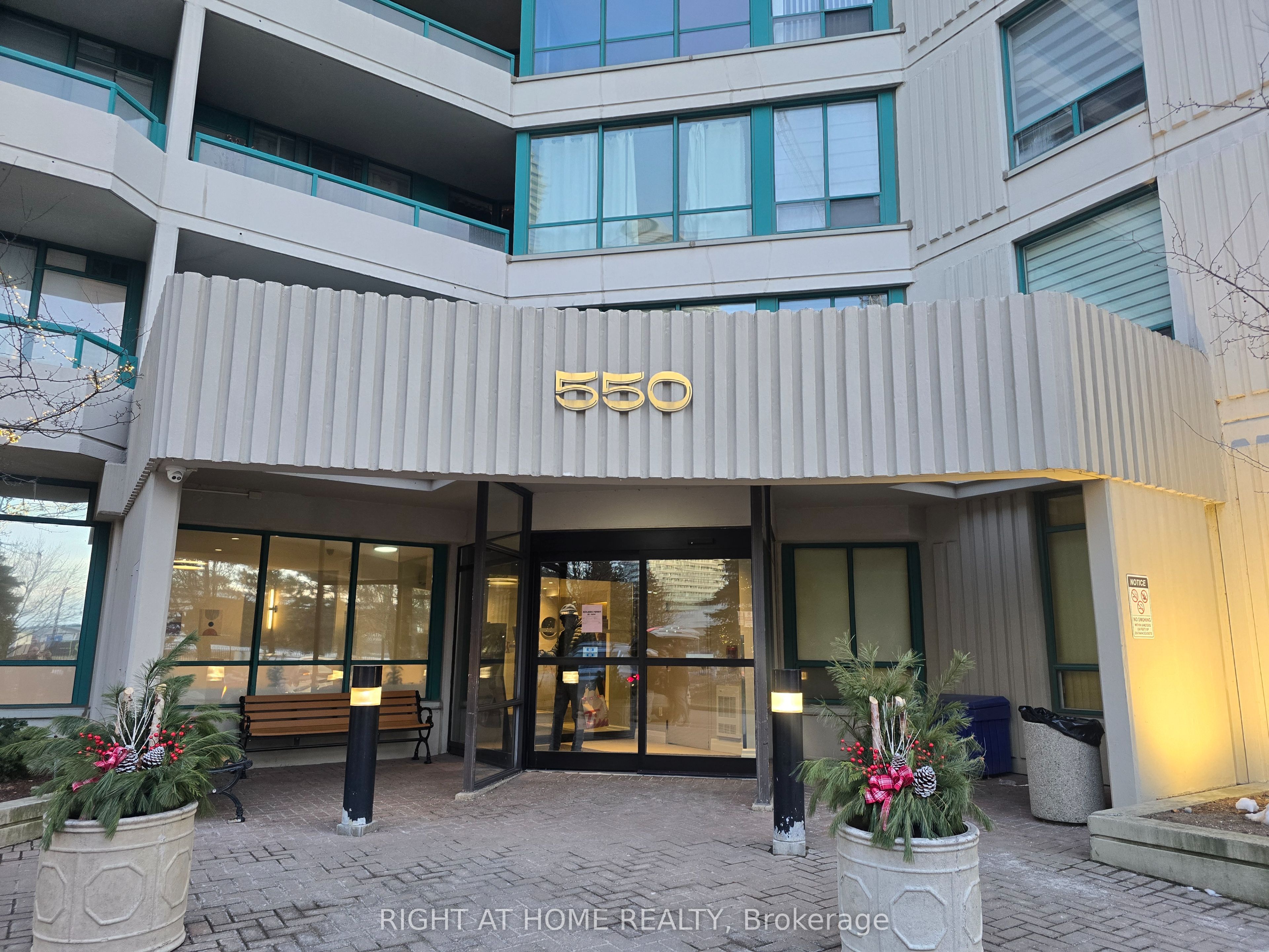 Additional image 2 of 2303-550 Webb Drive, Mississauga, ON, L5B 3Y4