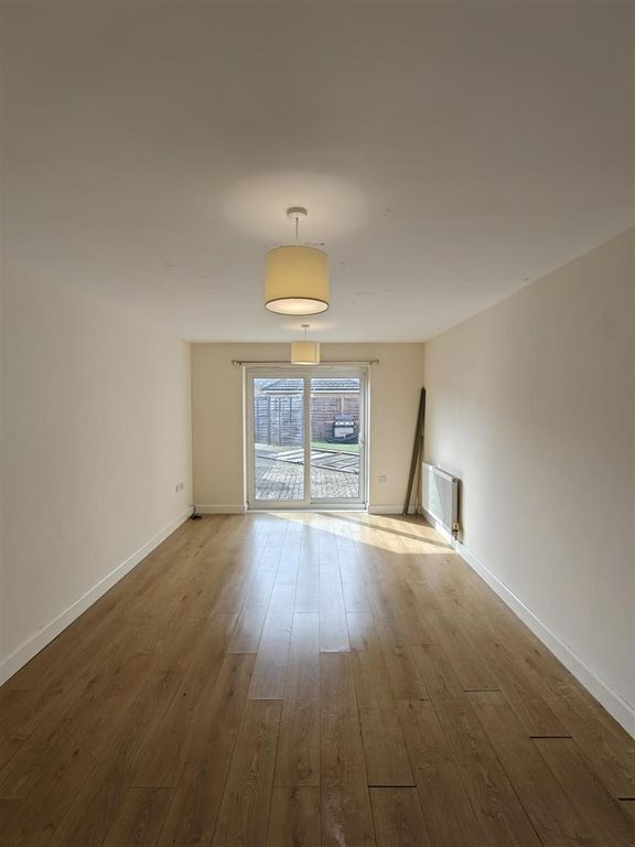 Additional image 12 of 5 bed property to rentHampton Vale, Peterborough PE7