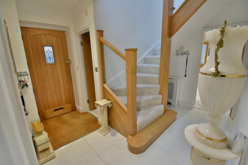 Additional image 15 of Cedar Avenue, Bournemouth, BH10