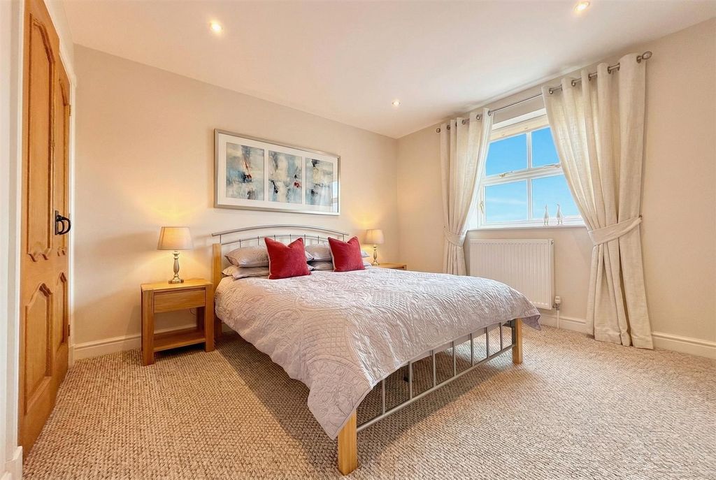 Additional image 23 of 5 bed detached house to rentHigh Street, Brant Broughton, Lincoln LN5