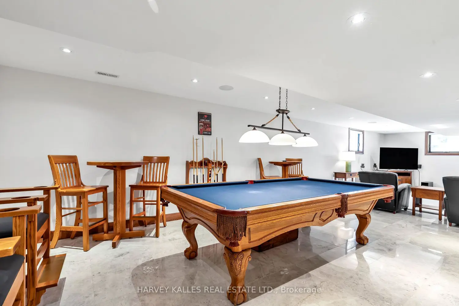 Additional image 12 of 90 Oaklands Park Court