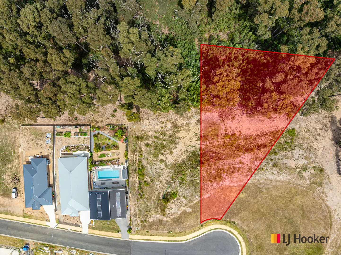 Additional image 2 of 15 Corymbia Place, Malua Bay NSW 2536