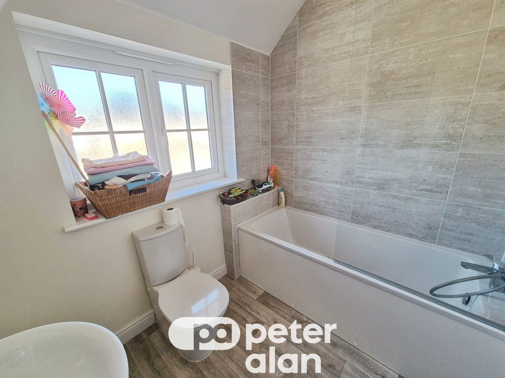 Additional image 16 of 3 bed property to rentQueens Road, Newport NP20