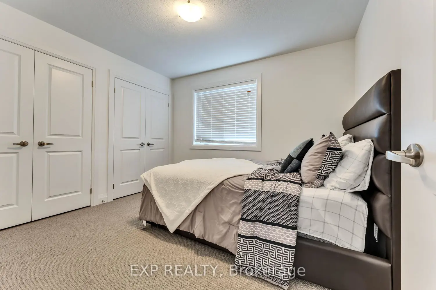 Additional image 14 of 156 Schooners Lane