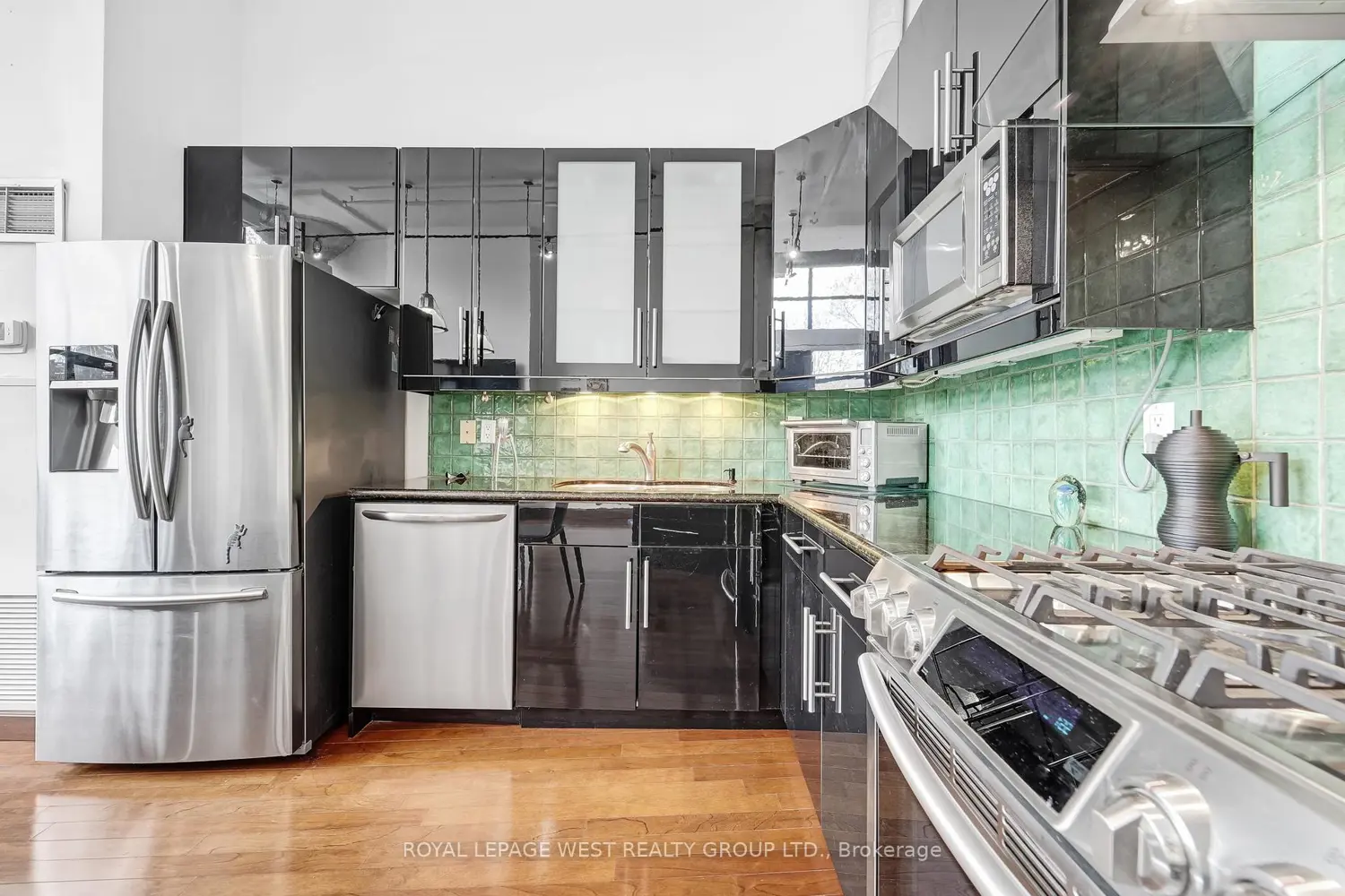 Additional image 8 of 90 Sumach Street #416