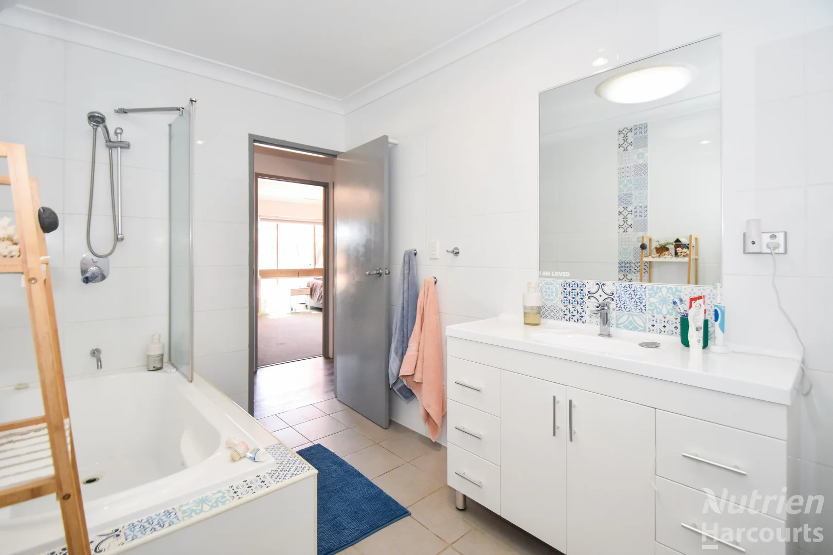 Additional image 26 of 21 Parakeelya Road, Connellan NT 0873