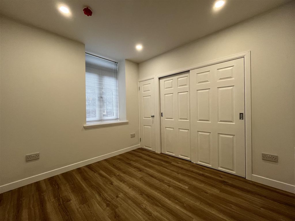 Additional image 13 of 2 bed flat to rentCharterhouse Lane, Perth PH2