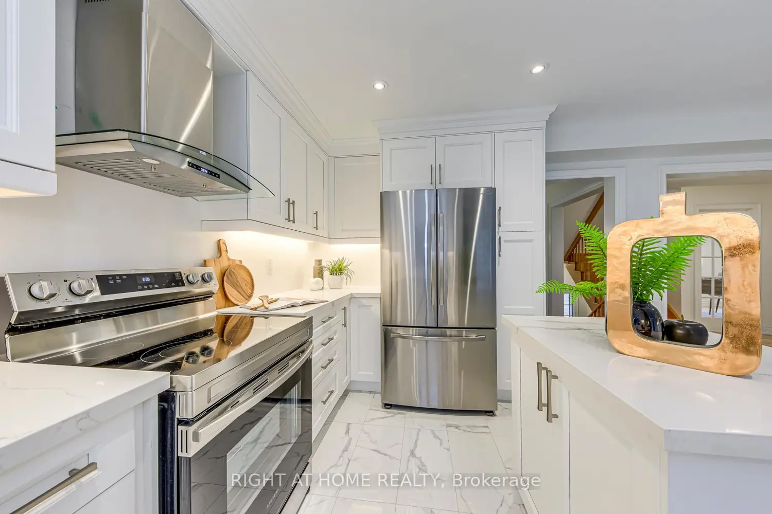 Additional image 5 of 2575 Islington Avenue