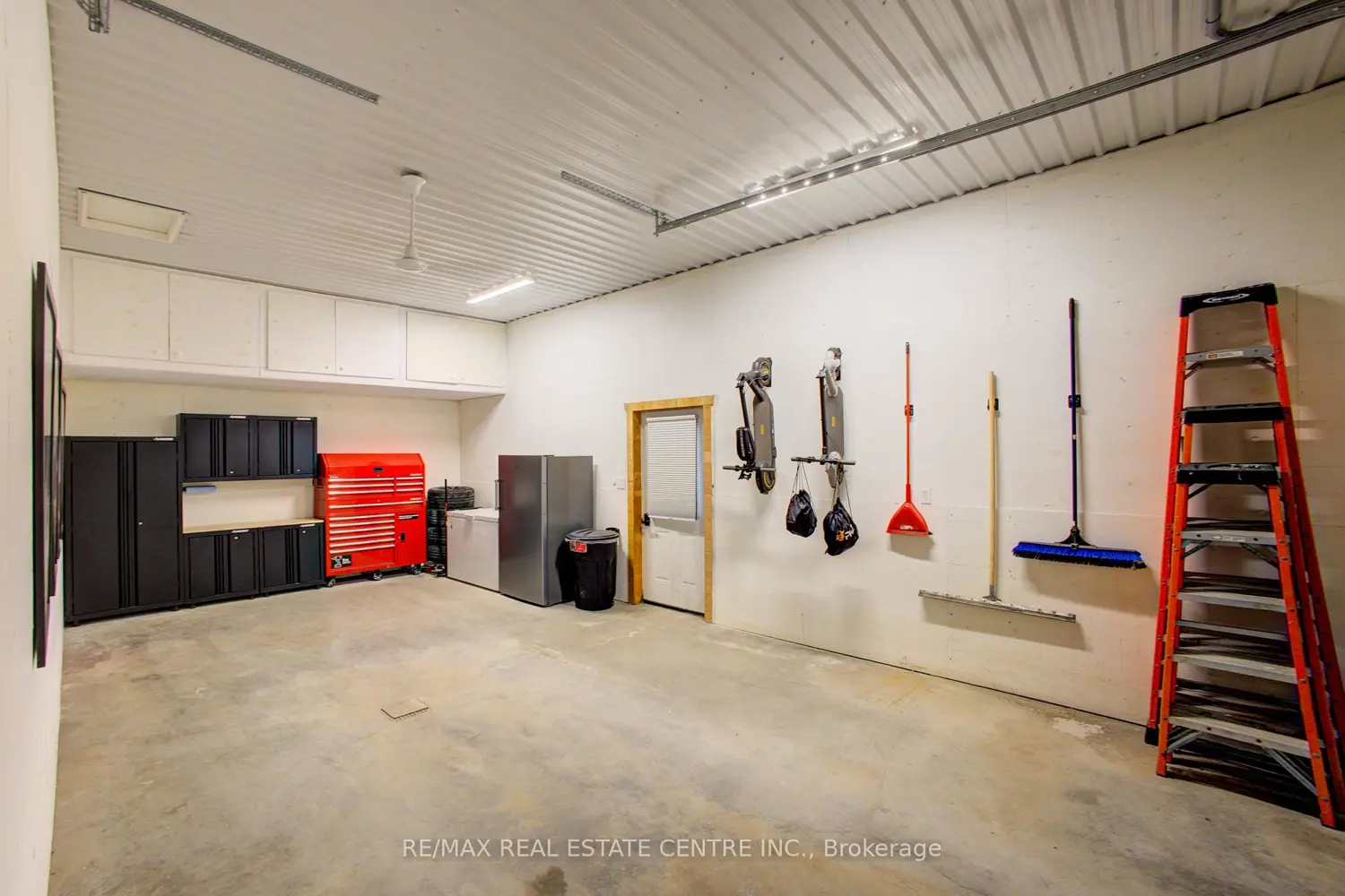 Additional image 12 of 312302 6 Highway