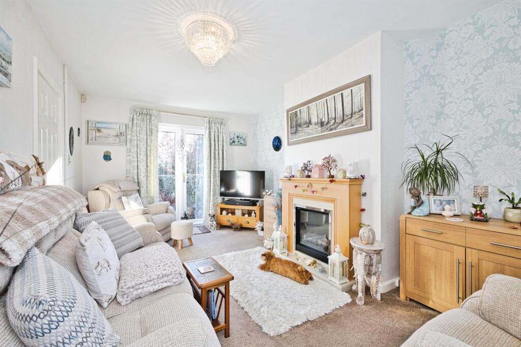 Additional image 19 of Highfield Road, YEOVIL