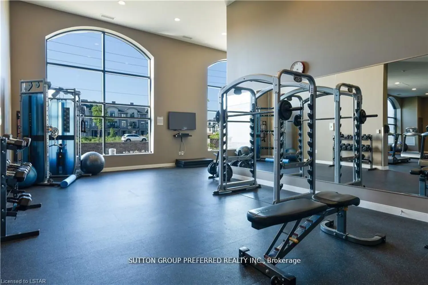 Additional image 12 of 260 Villagewalk Boulevard 308