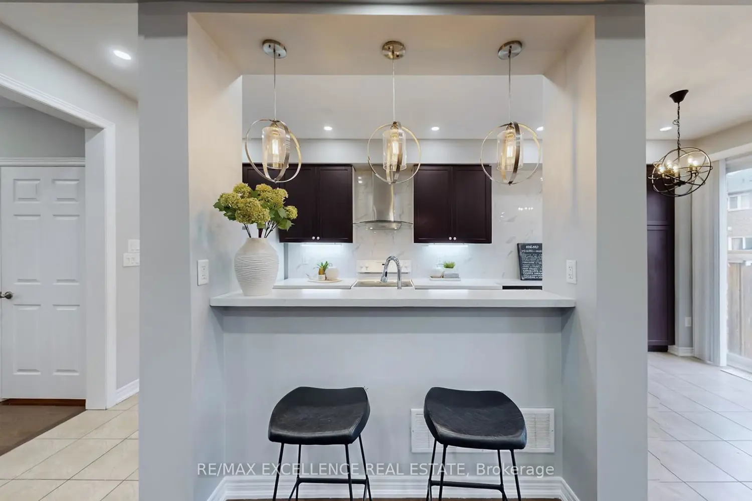 Additional image 8 of 25 Vinewood Road