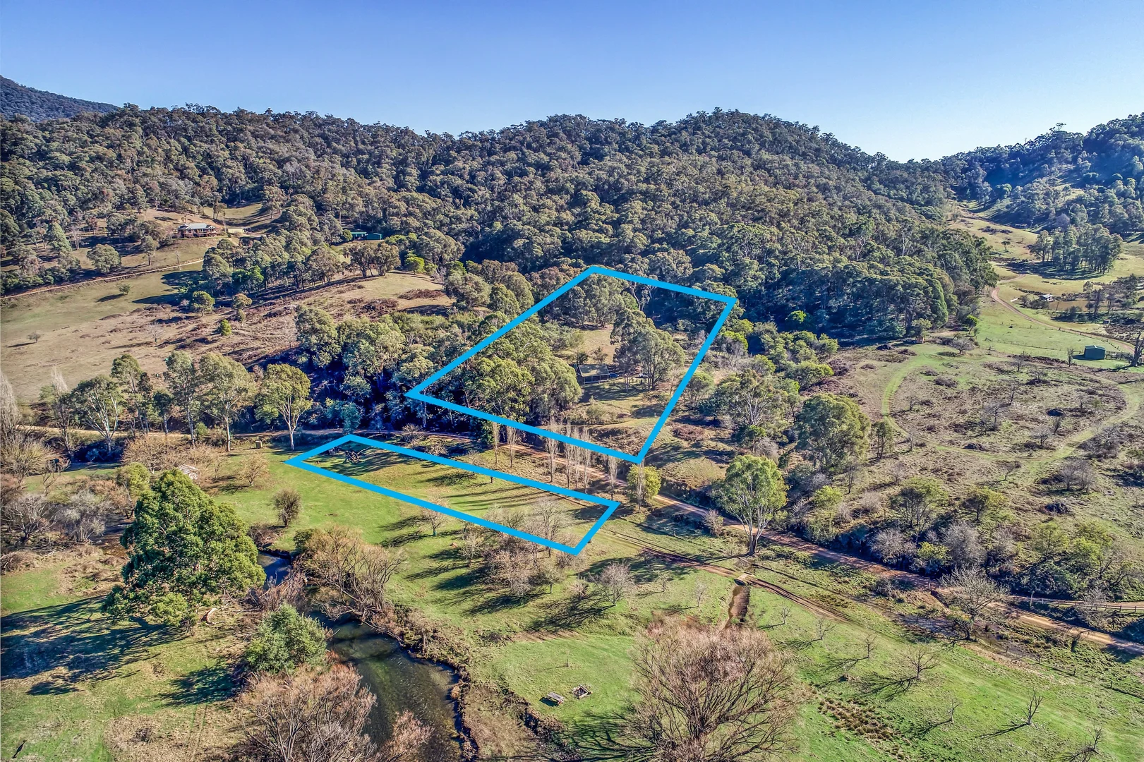 Additional image 11 of 139 The Sideling, Jamieson VIC 3723