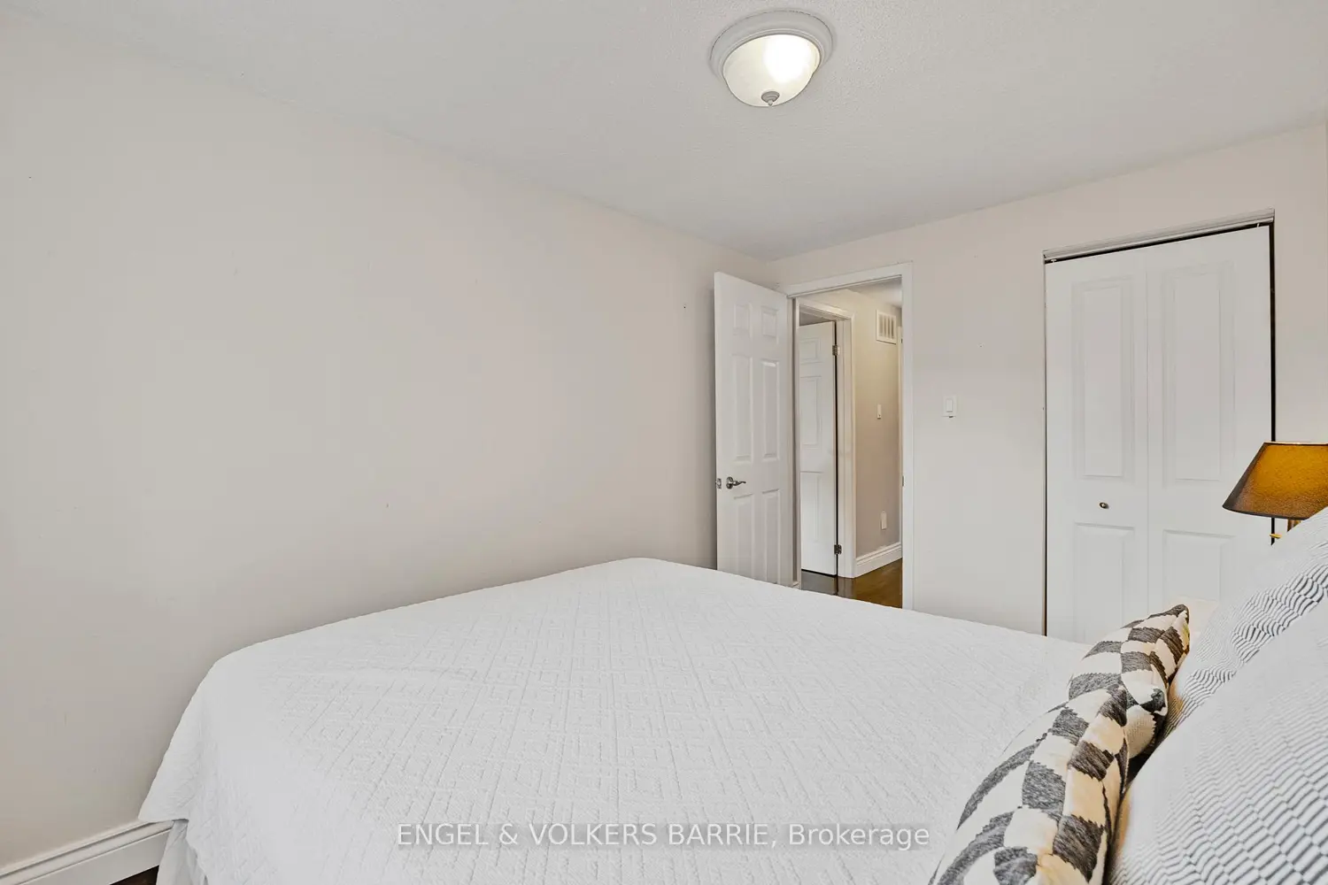 Additional image 12 of 1 Aspen Court