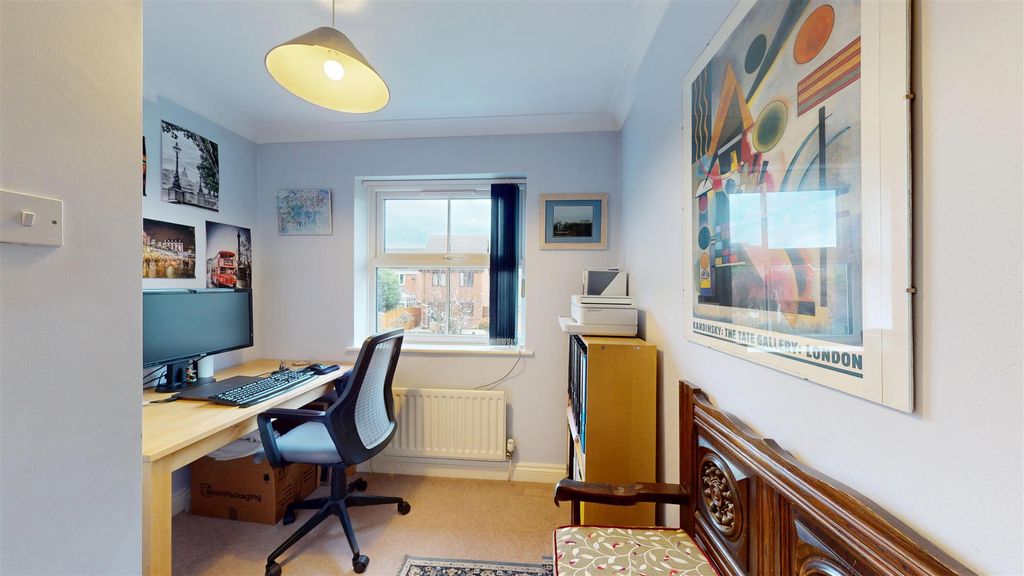 Additional image 11 of 4 bed detached house to rentTennyson Way, Stamford PE9