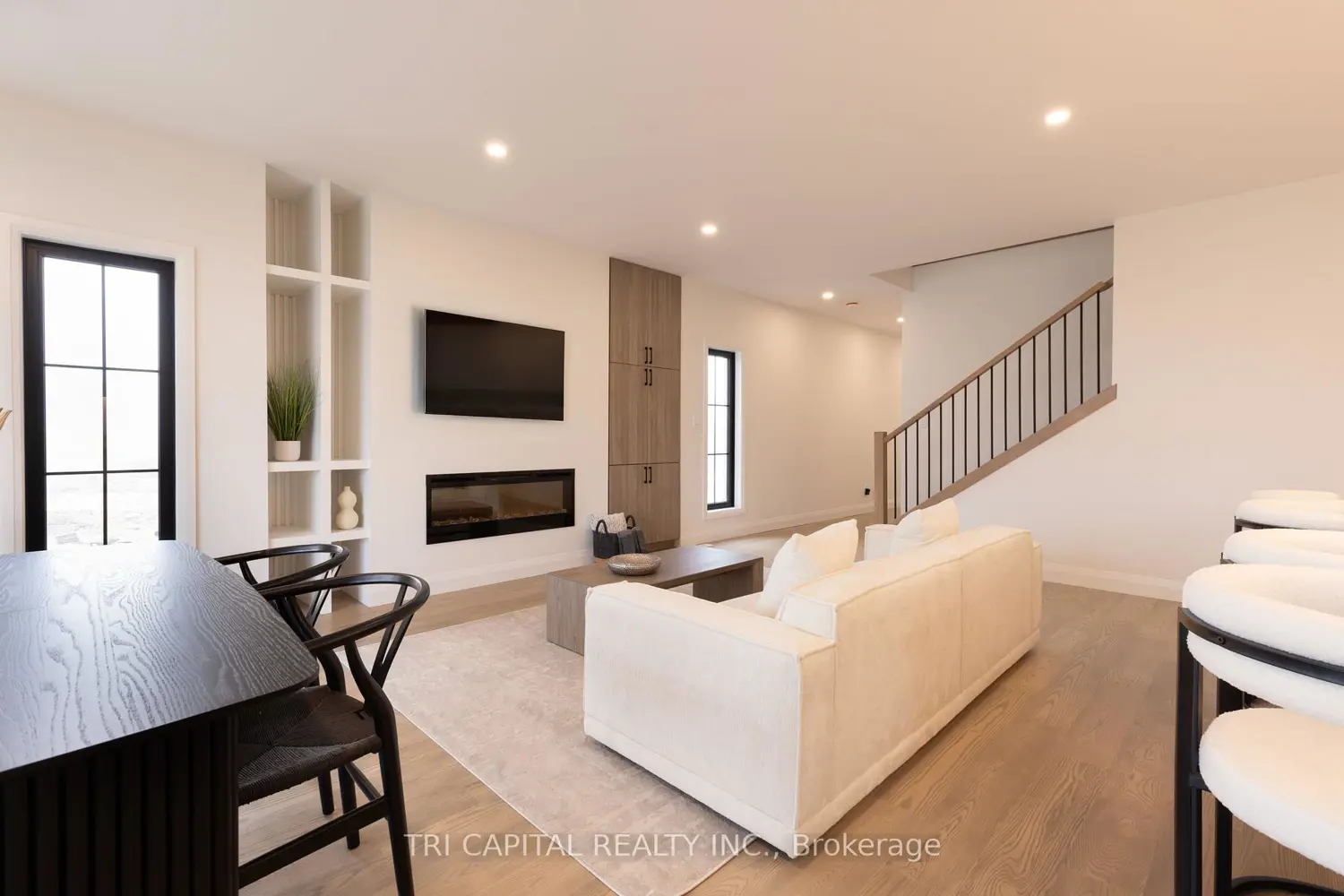 Additional image 2 of 3425 Grand Oak Crossing 31