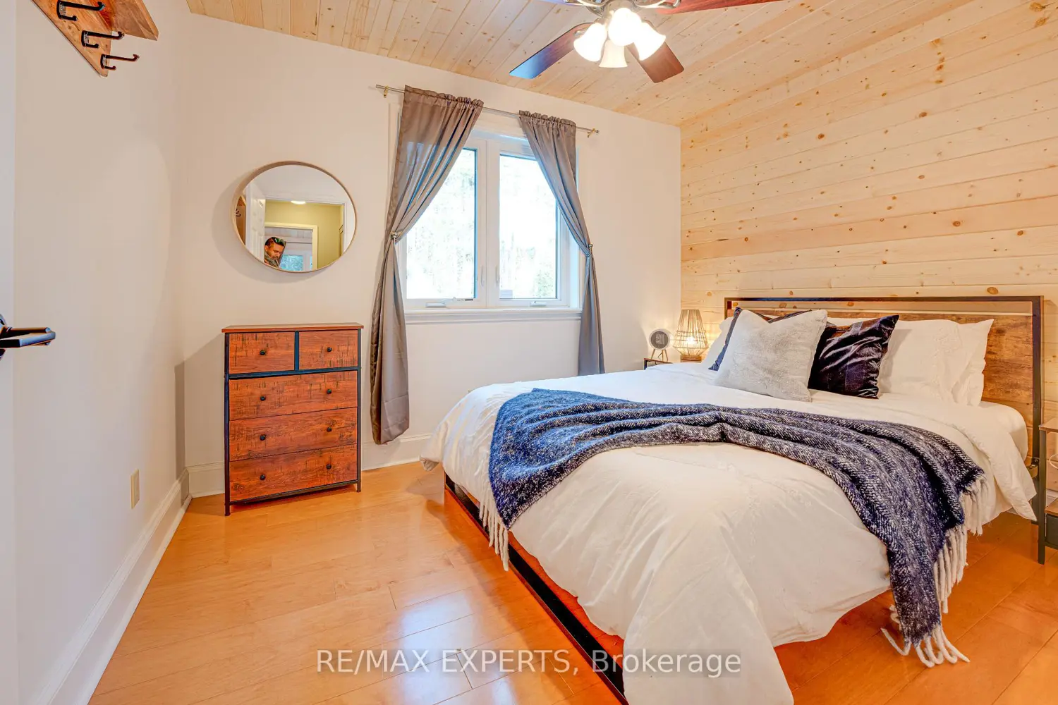 Additional image 11 of 1216 Miriam Drive