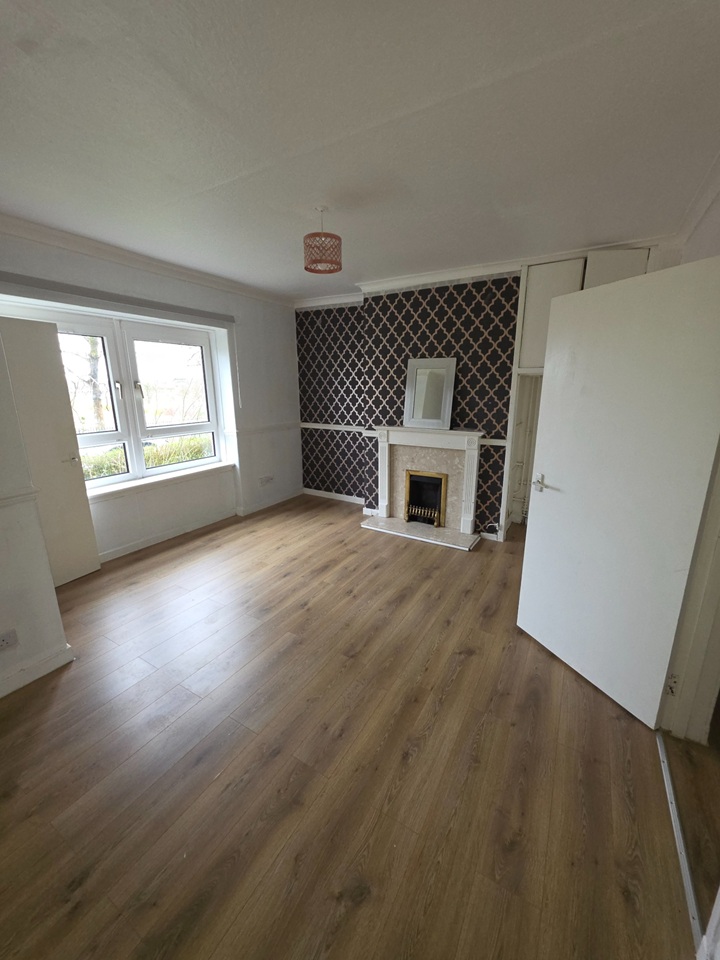 Additional image 2 of 2 Bed Flat, Gantock Crescent, G33, N1 7GU