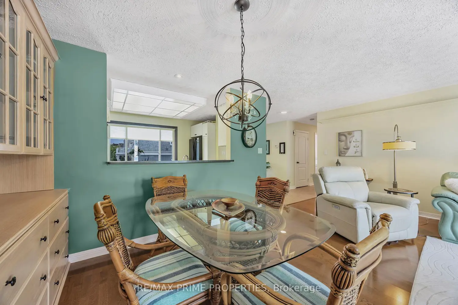 Additional image 6 of 585 Atherley Road 201