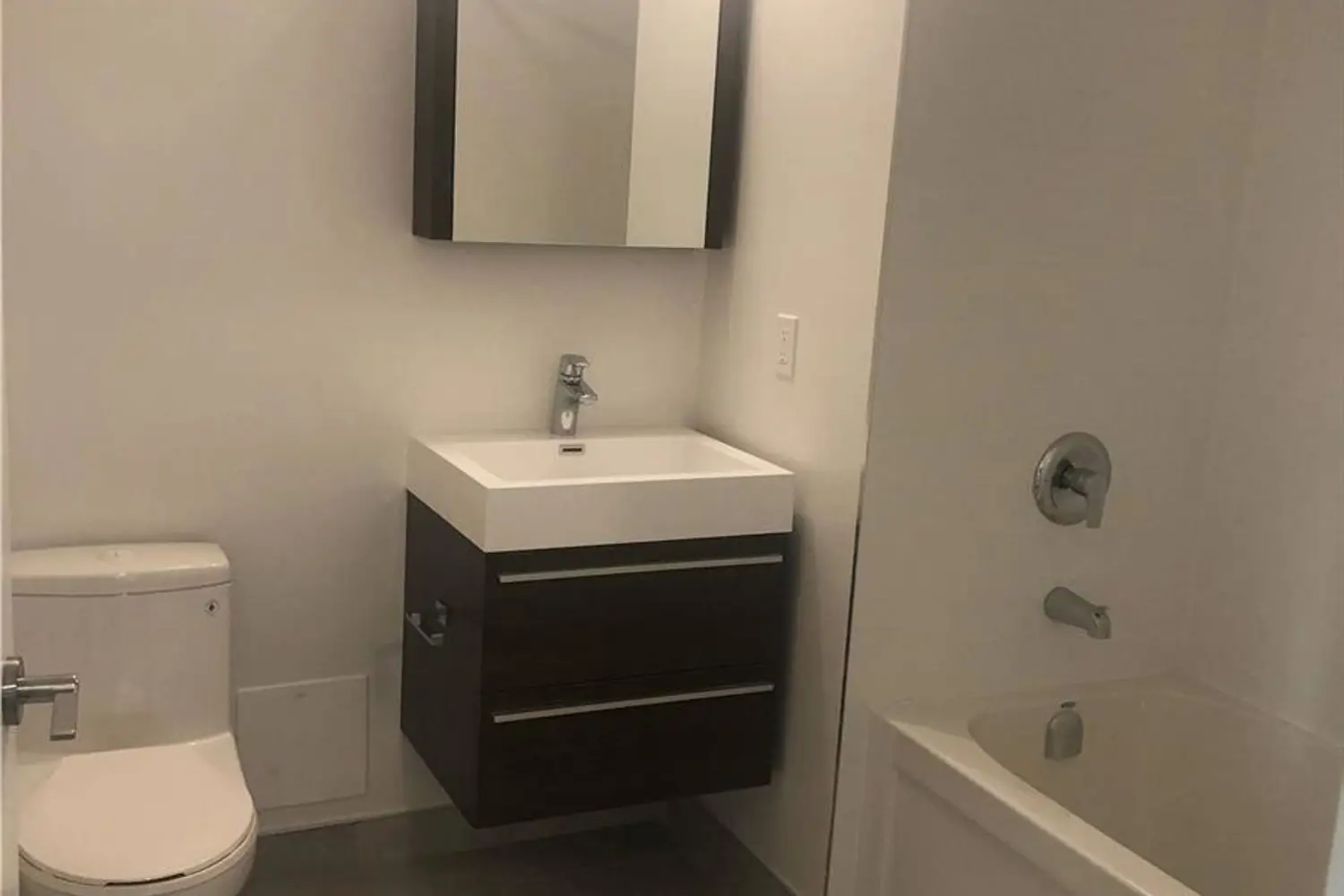 Additional image 9 of 10 Rouge Valley Drive 813A