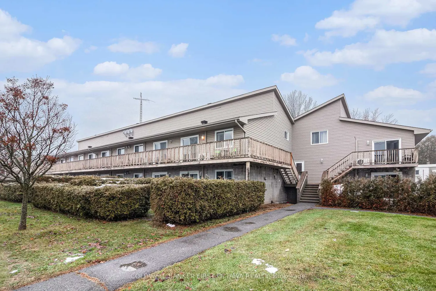 Additional image 2 of 770 St Jean Street 24