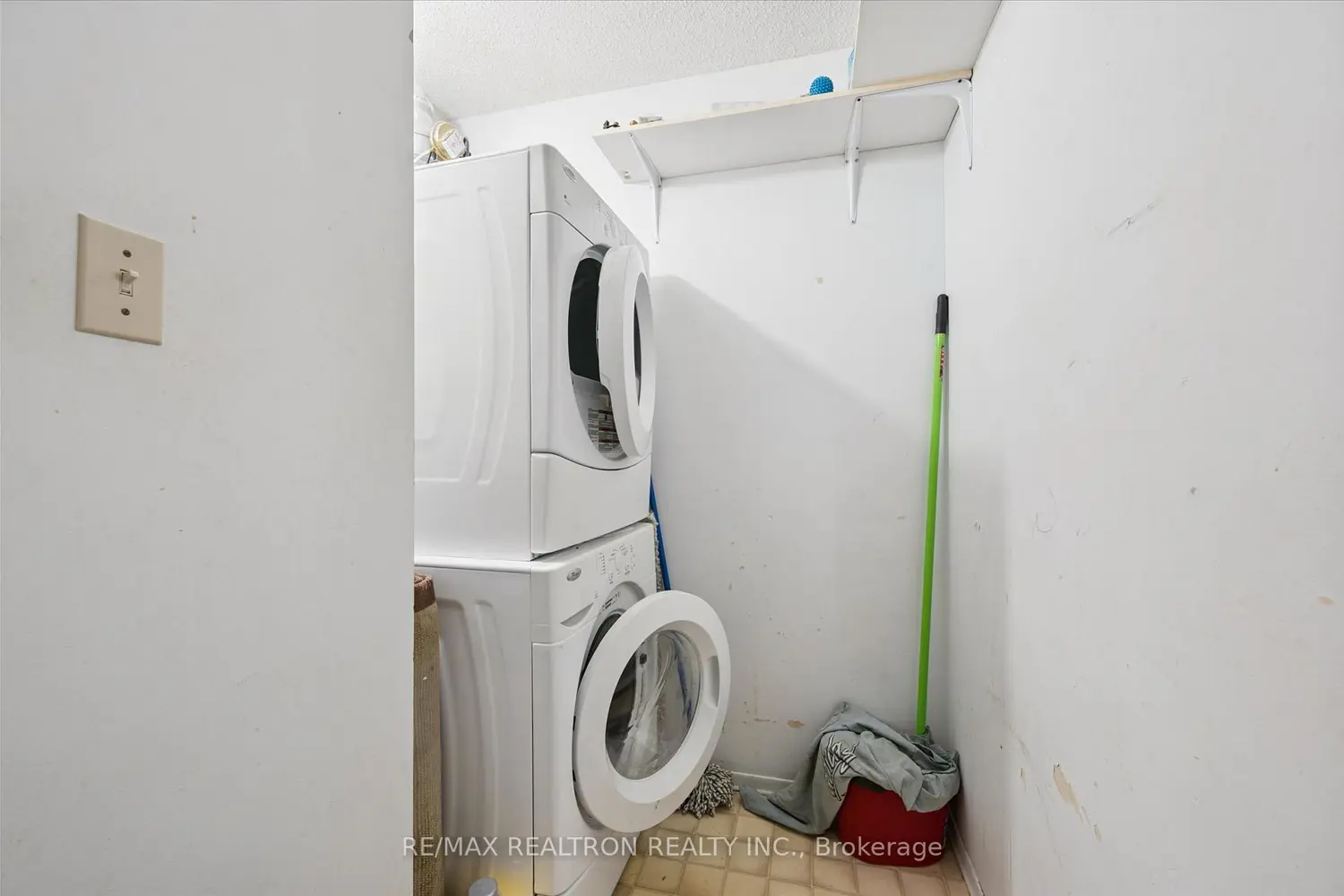 Additional image 15 of 10 Ajax Street 203