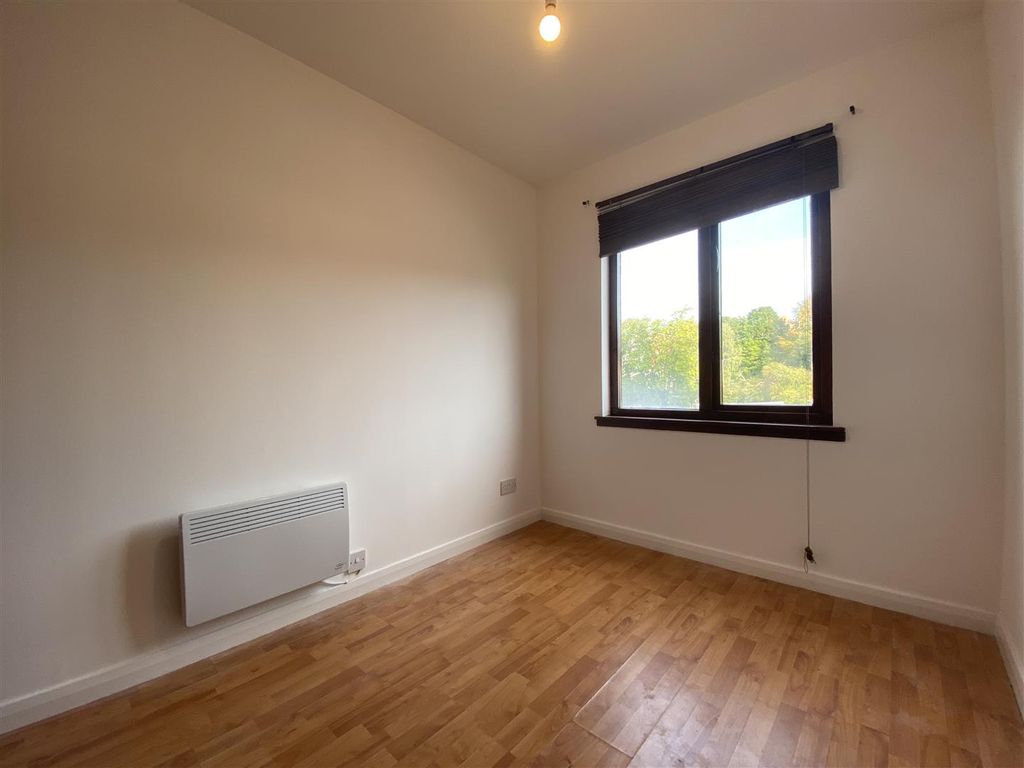 Additional image 10 of 2 bed flat to rentAllison Crescent, Perth PH1