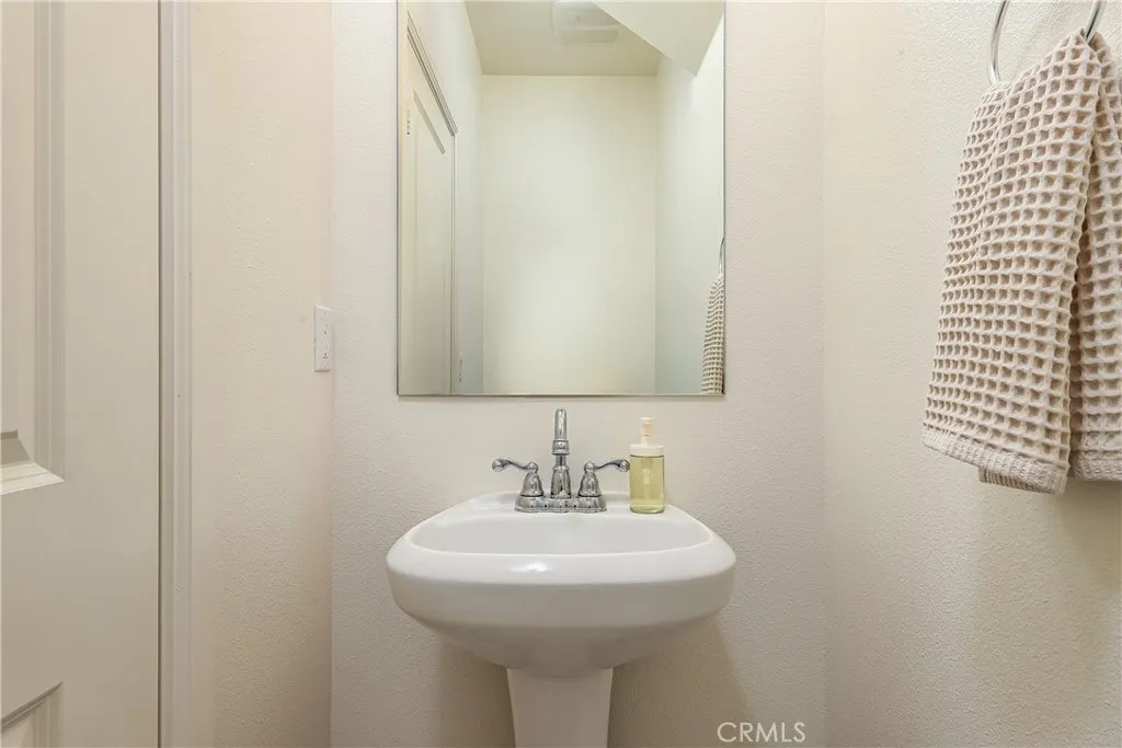 Additional image 58 of 260 Summerville LN, Palmdale, CA 93551