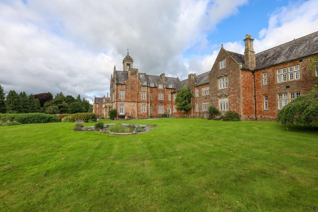 Additional image 9 of Lower Chapel Court, South Horrington Village