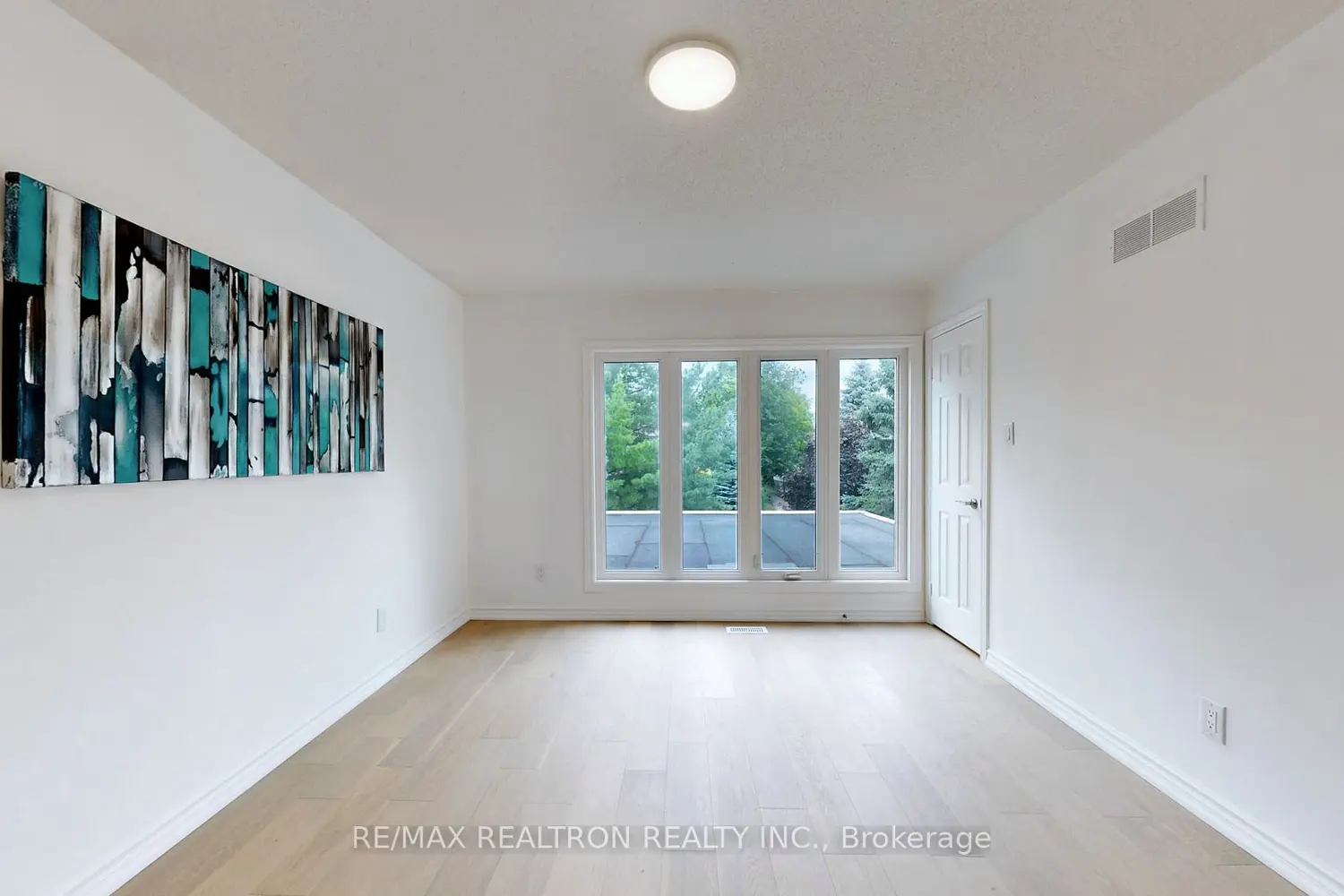 Additional image 11 of 54 Central Park Drive