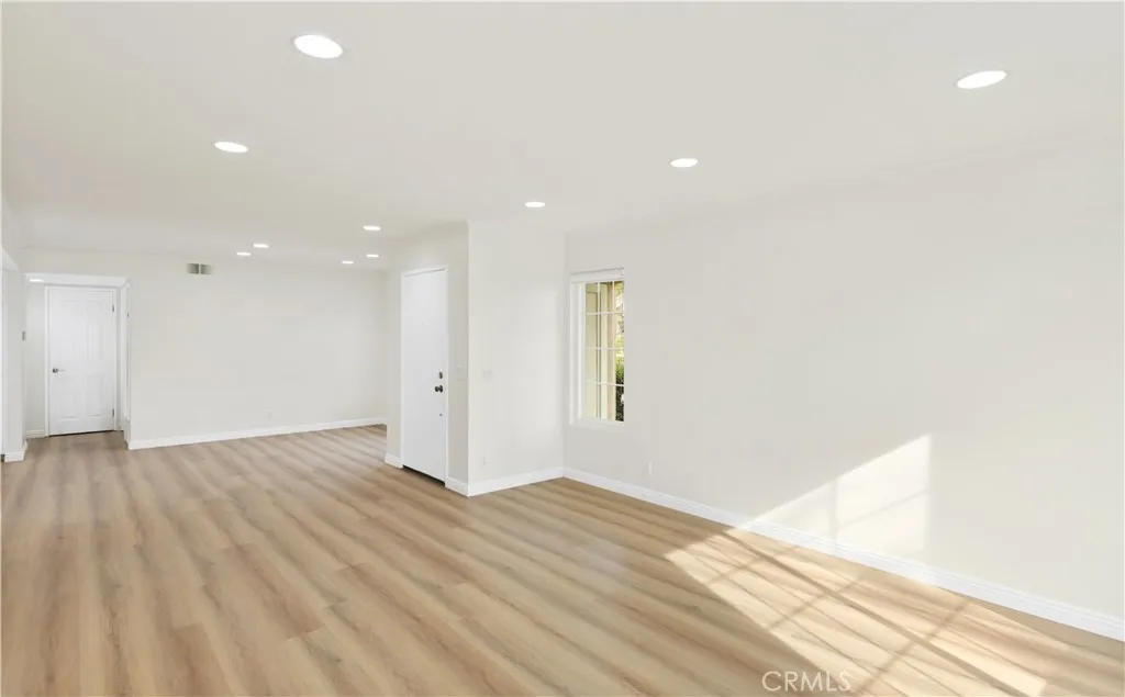 Additional image 70 of 94 Greenfield, Irvine, CA 92614