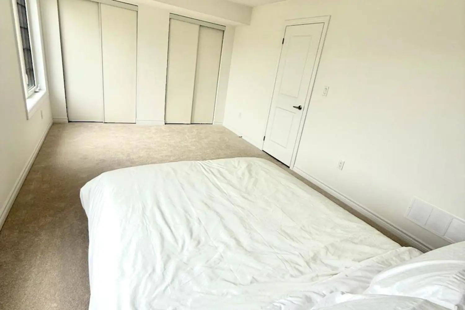 Additional image 12 of 31 Pumpkin Corner Crescent 2