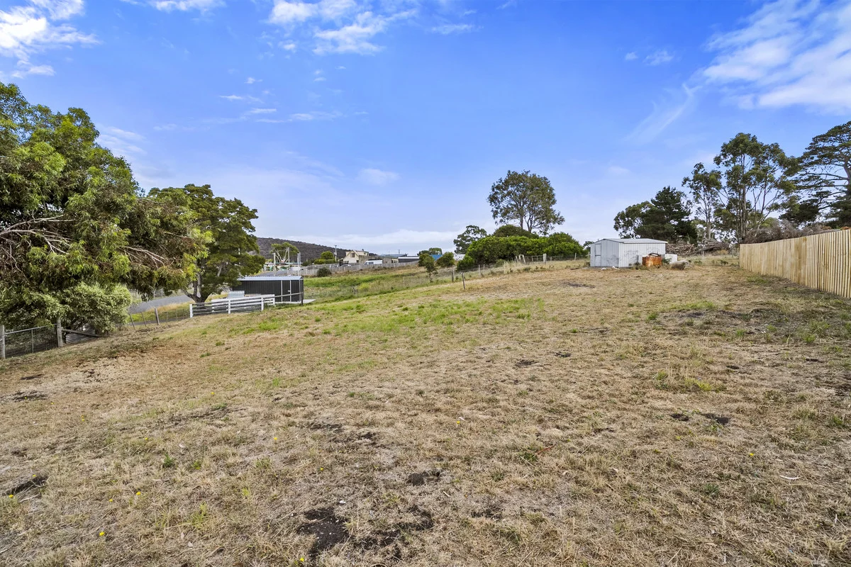 Additional image 13 of 1 & 2/48 Erle Street, Carlton River TAS 7173