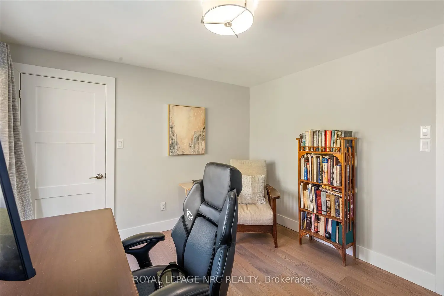 Additional image 10 of 16 Briarfield Crescent