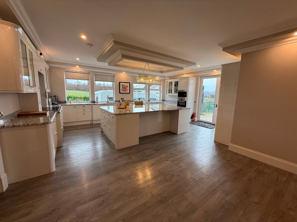 Additional image 6 of 5 bed detached house to rentMurthly, Perth PH1
