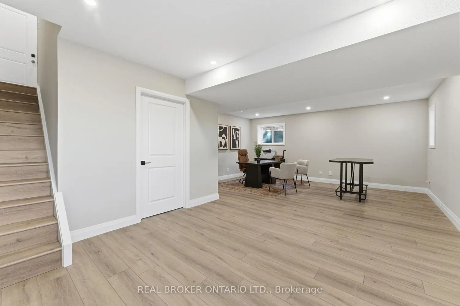 Additional image 15 of 29 Weymouth Street Unit 17