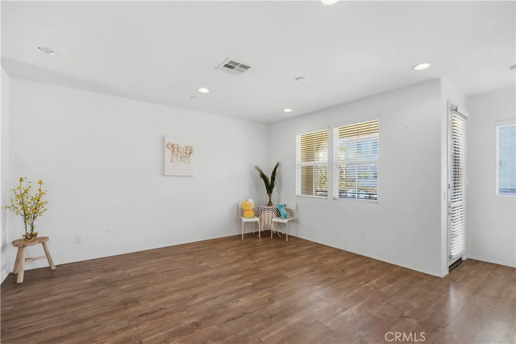 Additional image 11 of 6359 Lyra Rd, Eastvale, CA 91752