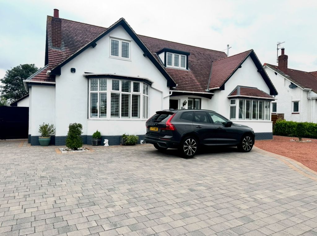 3 bed bungalow to rentGolf Open 2026 Waterloo Road, Birkdale PR8