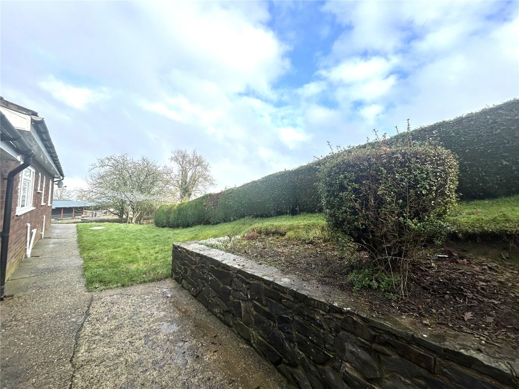 Additional image 15 of 3 bed bungalow to rentDunromin, Dolfor, Newtown, Powys SY16