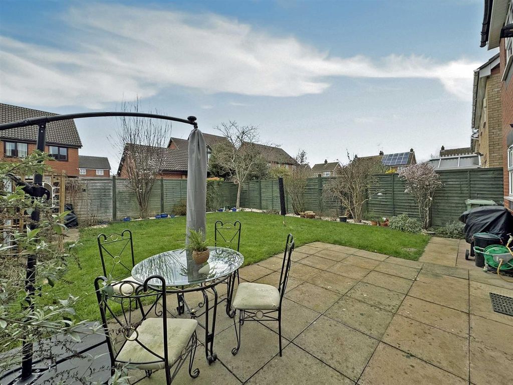 Additional image 7 of 4 bed detached house to rentTennyson Way, Stamford PE9