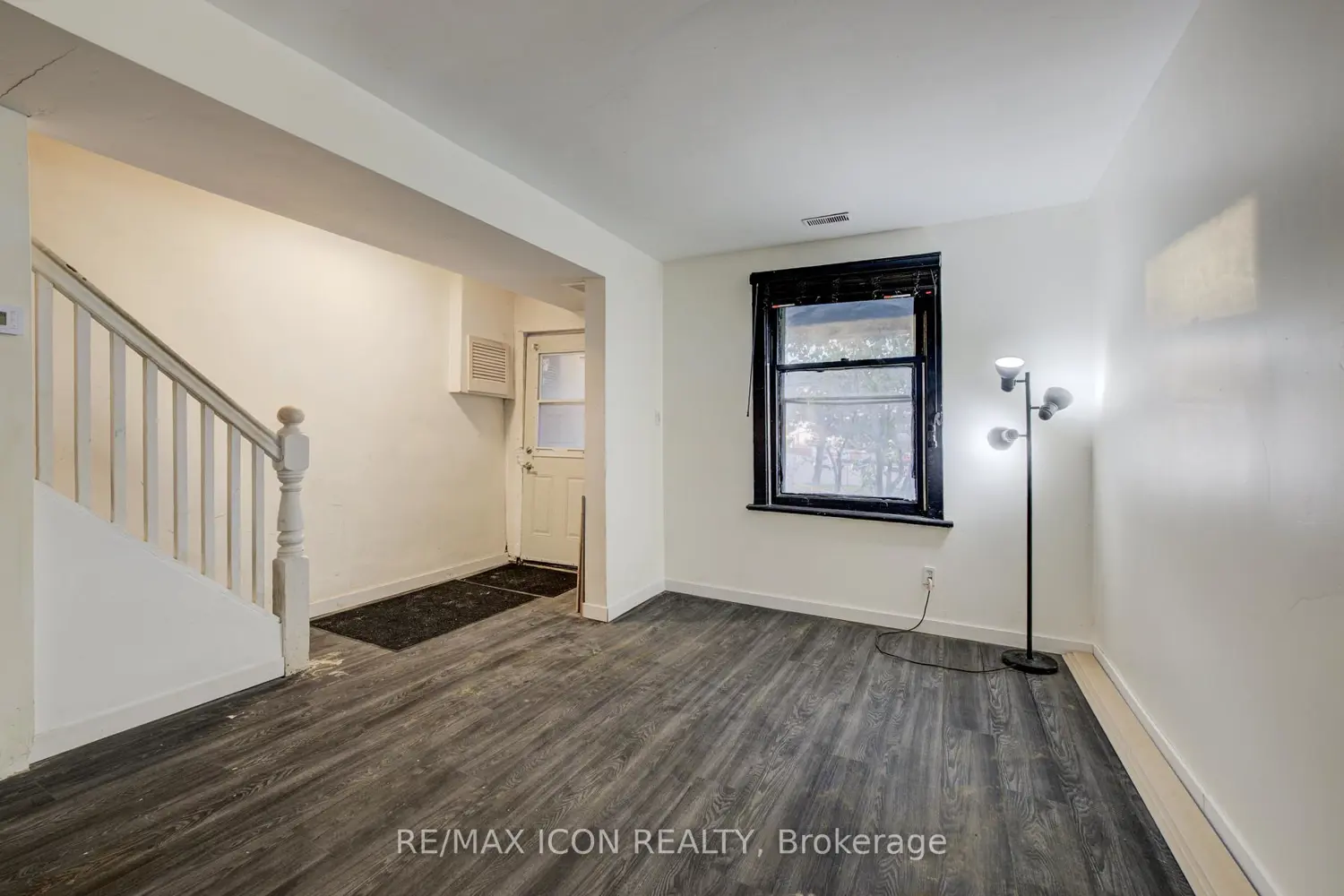 Additional image 6 of 898 Eastern Avenue