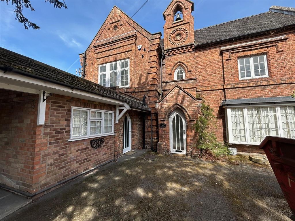 Additional image 2 of 5 bed detached house to rentEastgate, Louth LN11