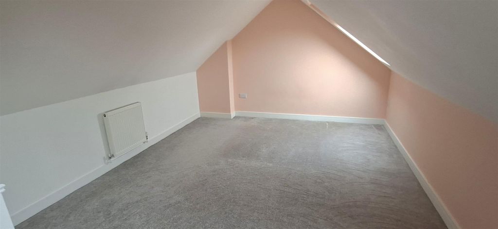 Additional image 14 of 3 bed semi-detached house to rentJury Lane, Haverfordwest SA61