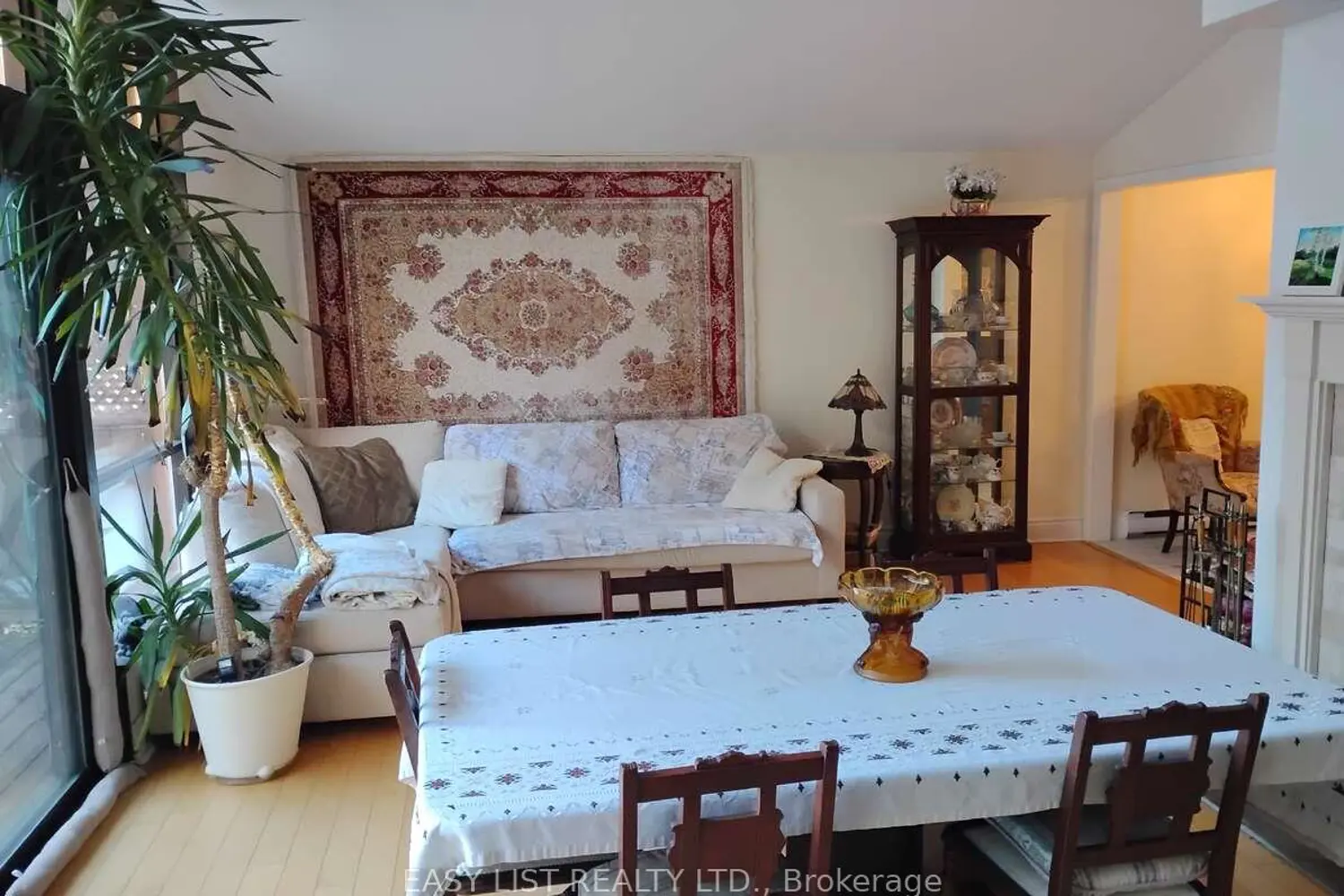 Additional image 10 of 571 Rideau River Road