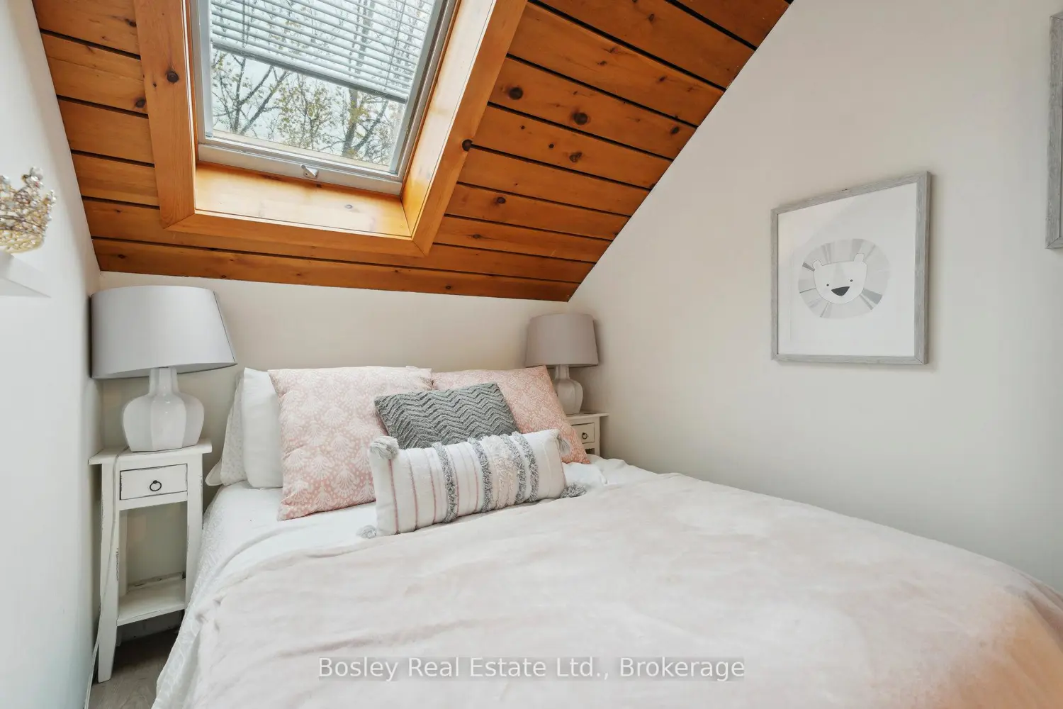 Additional image 17 of 101 St Moritz Crescent