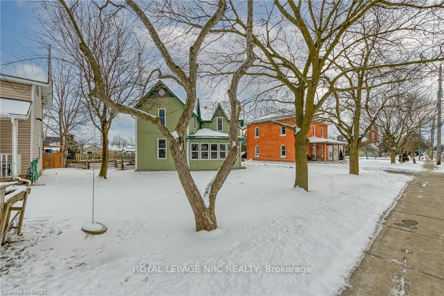 Additional image 18 of 2076 Main Street