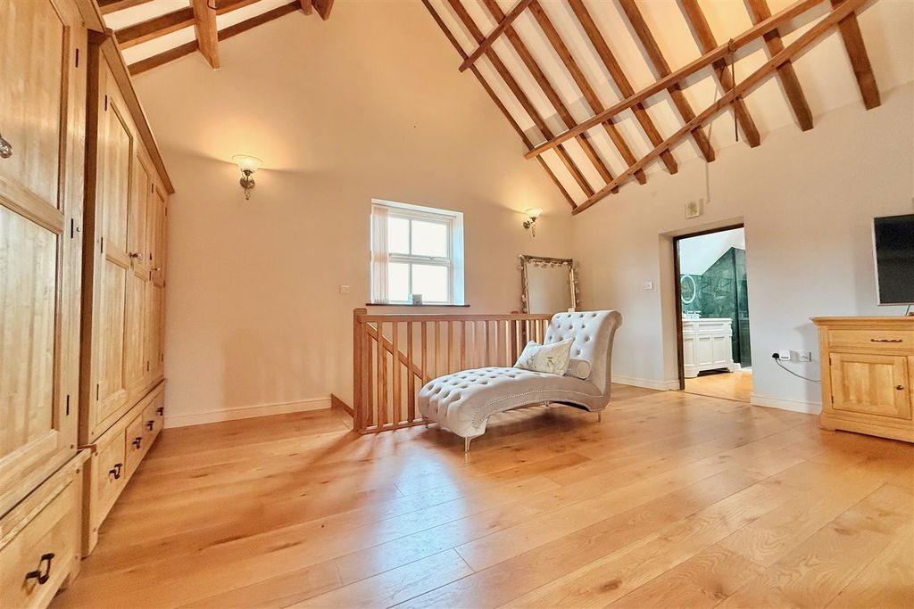 Additional image 20 of 5 bed detached house to rentHigh Street, Brant Broughton, Lincoln LN5