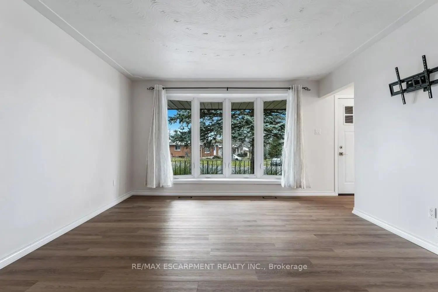 Additional image 3 of 14 Orchard Crescent