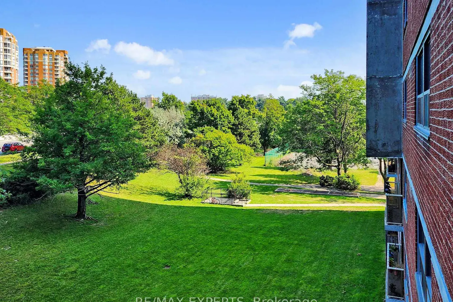 Additional image 20 of 100 Wingarden Court 410